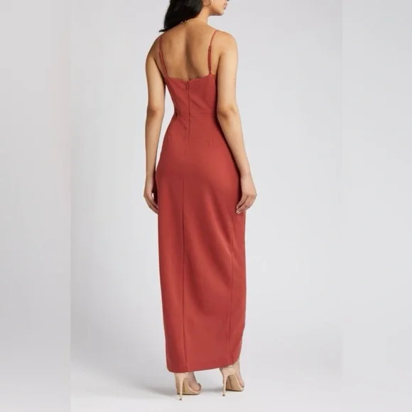 The Ines V-neck Tulip Gown / Dress In Sienna. Made by WAYF. - Picture 4 of 7